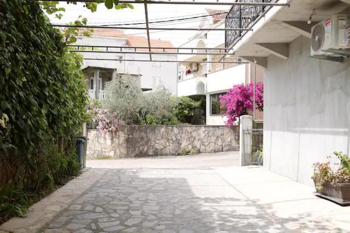 Apartments R&M Tivat Exteriér fotografie