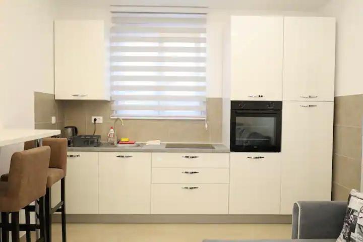 Apartments R&M Tivat Exteriér fotografie