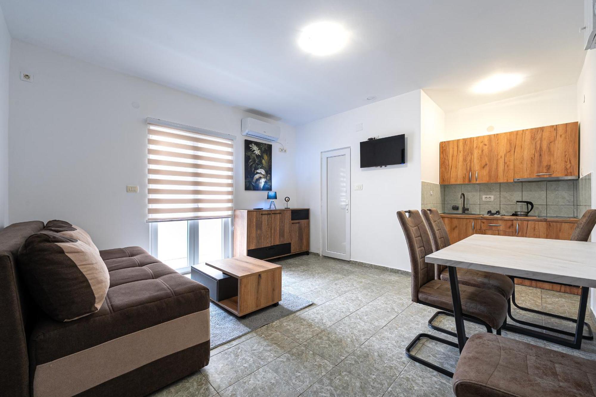 Apartments R&M Tivat Exteriér fotografie